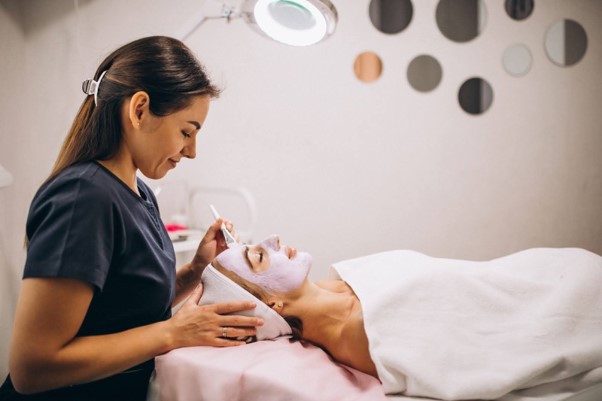 Aesthetic professional building and managing a successful clinic after training at IIMAC